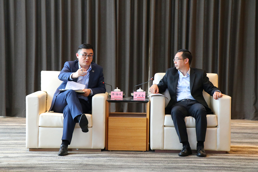 厲害了！人工智能獨角獸深蘭科技與德陽建投簽約啦！羅市長現場見證哦！